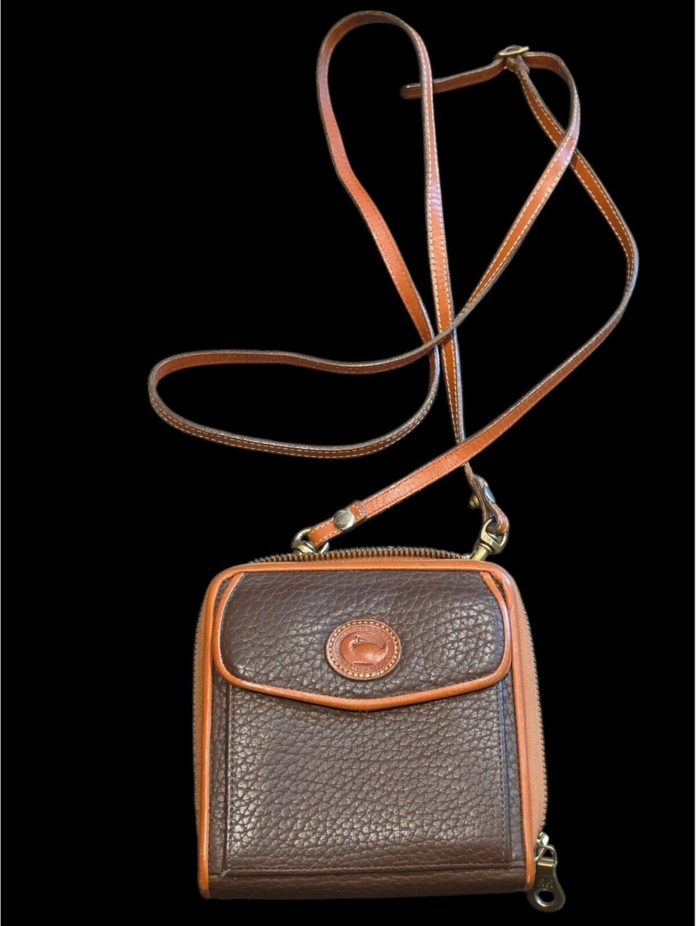 Vintage Dooney & Bourke *Black* Mini Square Zip-Along Crossbody Wallet 18173B